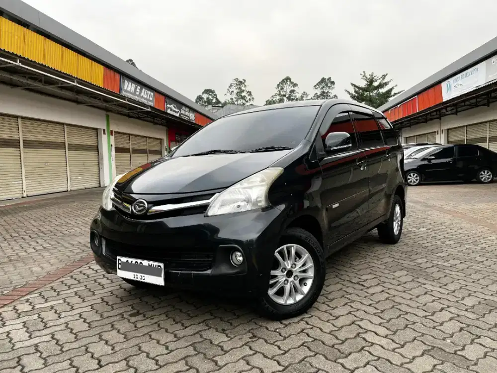 DAIHATSU XENIA R DLX AT 2015 DP 5 JT BLACK EDITION