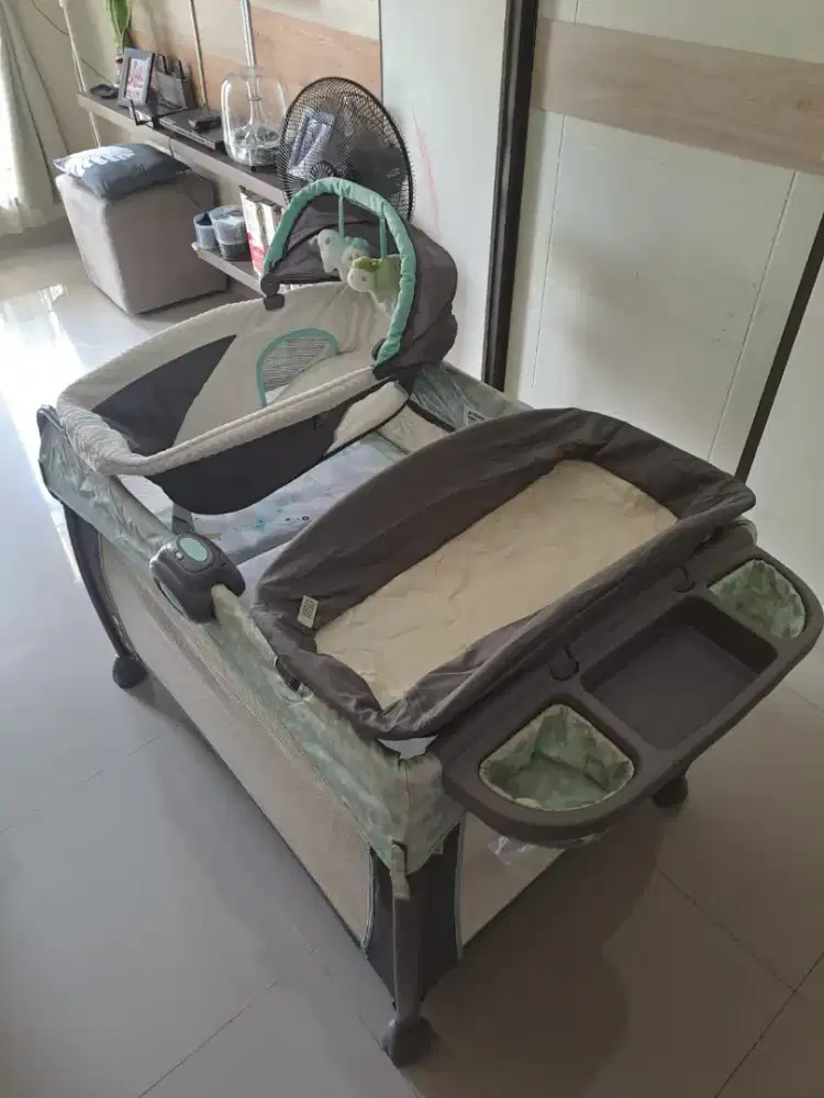 Box Bayi merek Igenuity