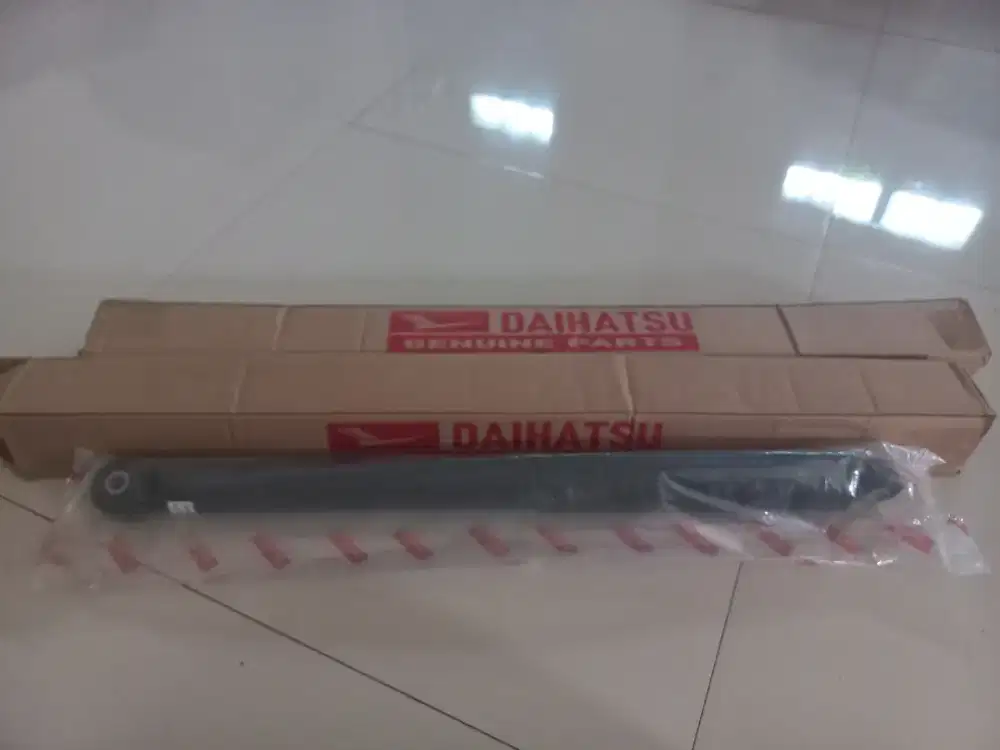 Shockbreaker Belakang Daihatsu Sirion