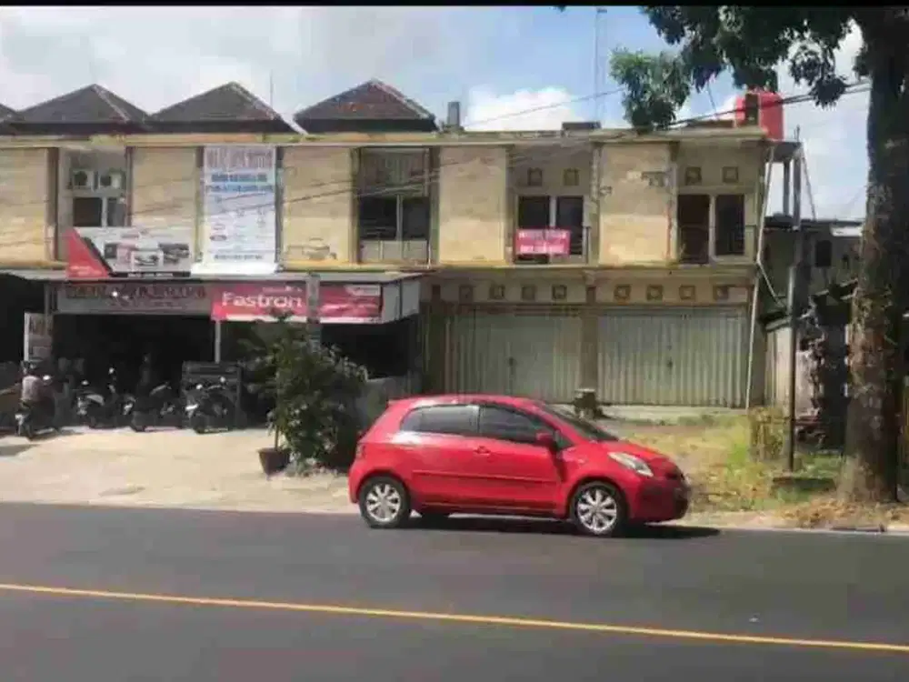 Ruko 2lantai +tanah 449m2 pinggir jalan by pass Ir.soekarno Tabanan , SHM IMB