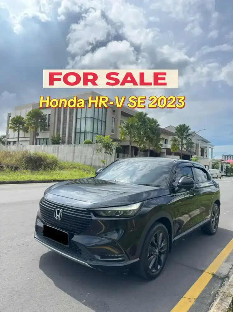 DIJUAL Honda HR-V SE 2023 Grey Matic Kondisi Super Mulus