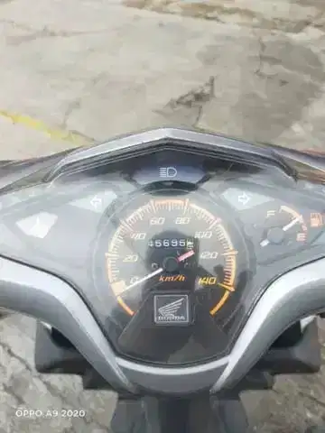 Vario Techno (Non CBS) : 2011 : KARBU