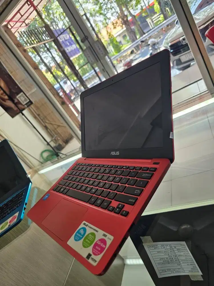 Laptop Asus Windows 10 ex Display Kenceng Sekolah Kerja OK