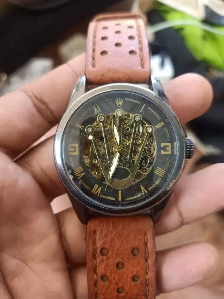 Jam Tangan merk  Rolex otomatis