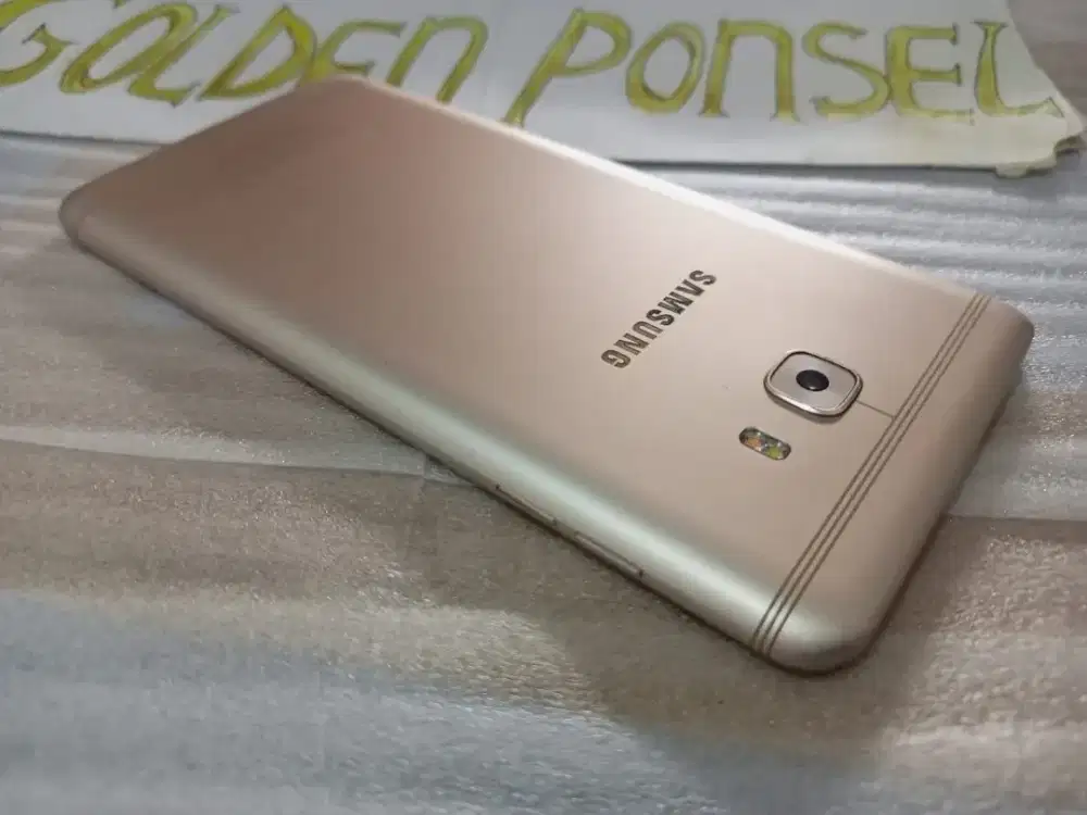 Samsung C9 PRO Gold.Ram 6Gb/64Gb.ORI.Perfect-Golden Ponsel