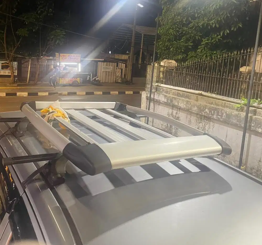 Roof rack mobil