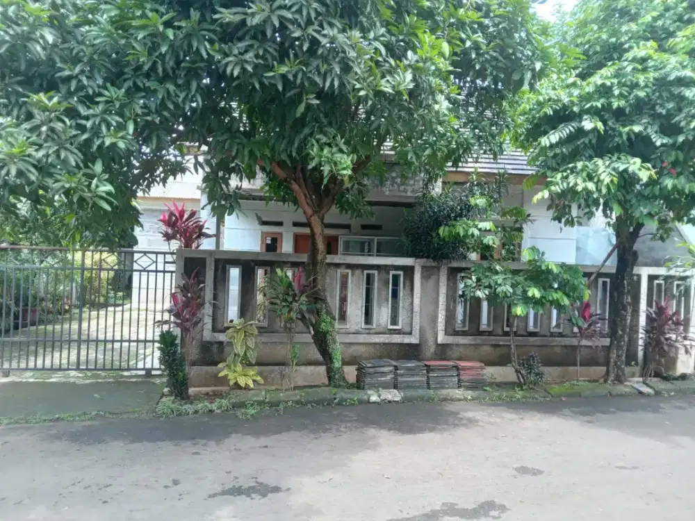 Rumah Dijual Cepat, SHM