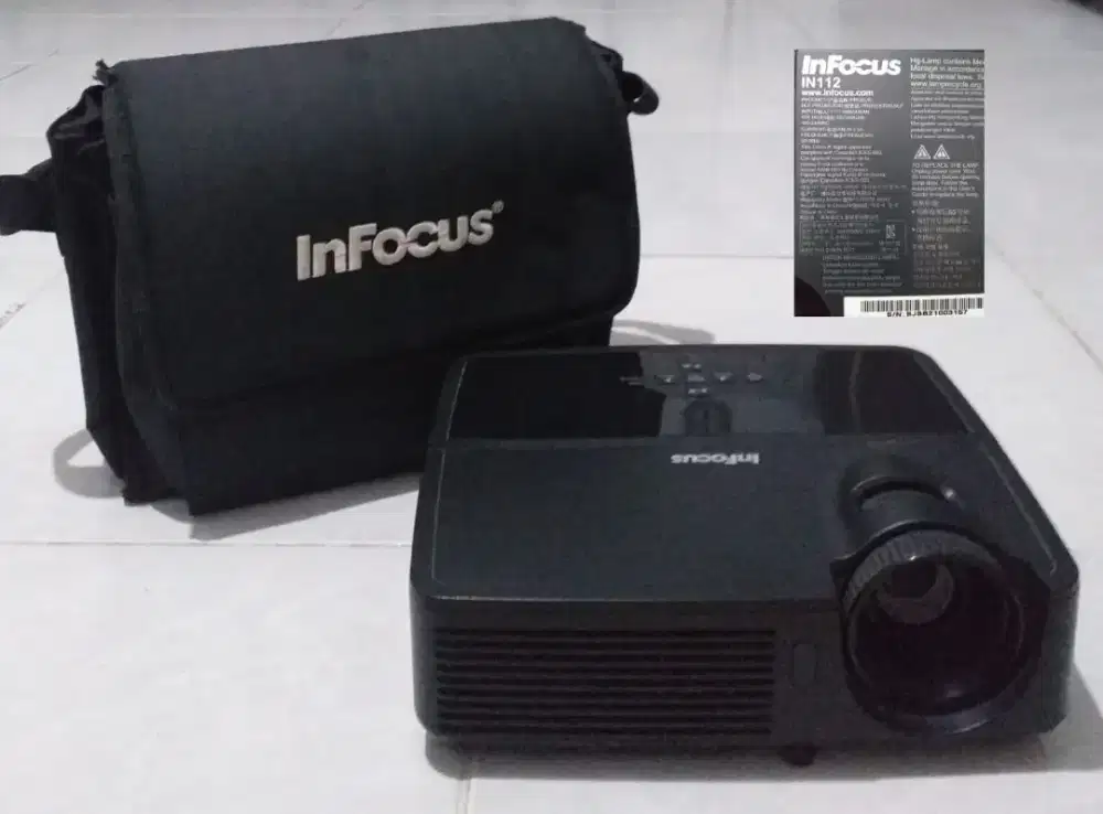 Proyektor InFocus In Focus IN112