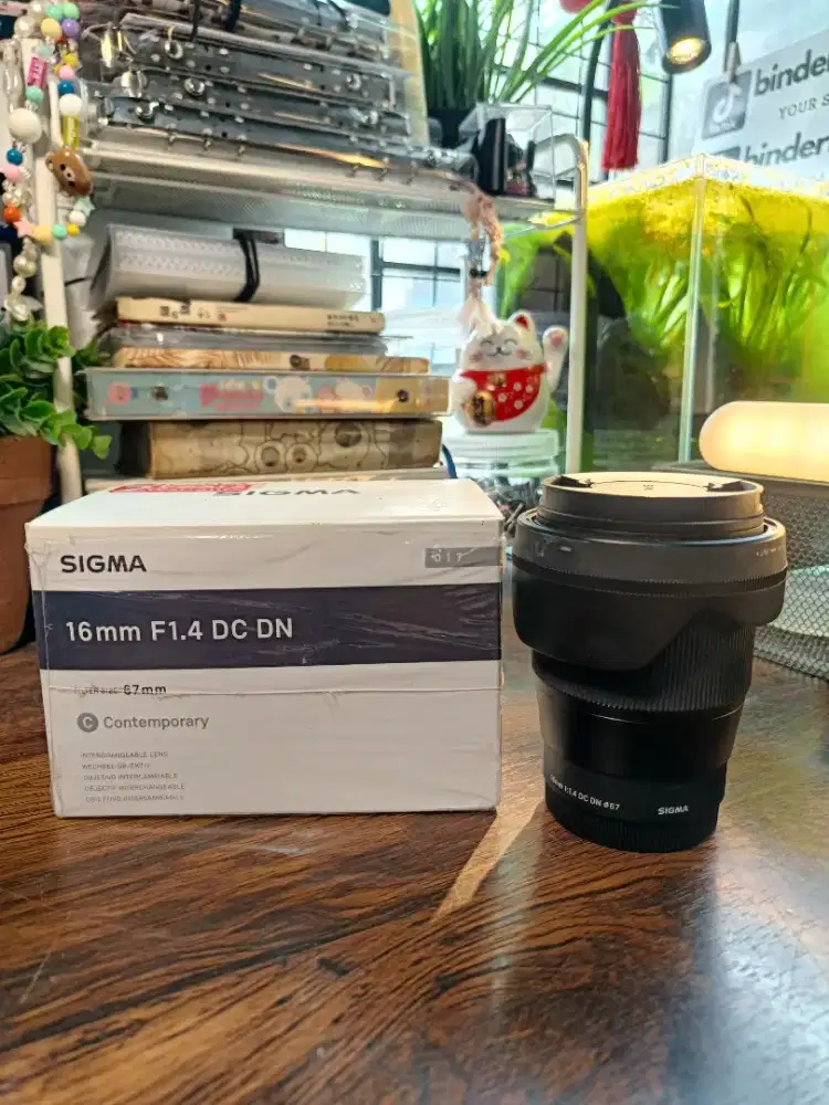 DIJUAL LENSA KAMERA SONY / LENSA SIGMA 16MM F 1.4 DC DN (C) FOR SONY