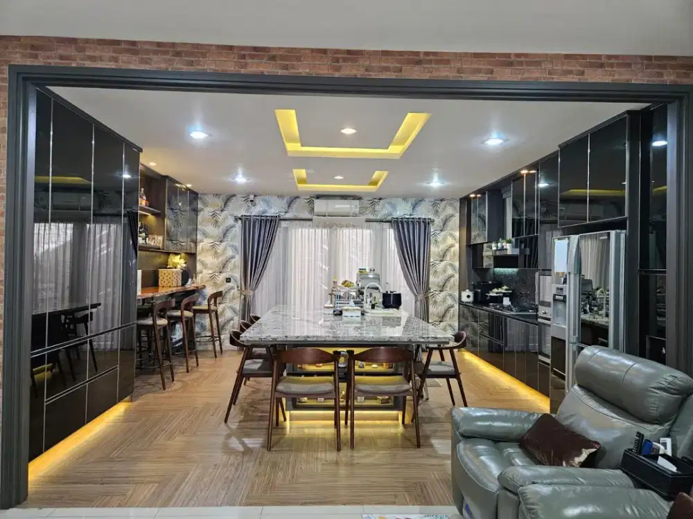 Dijual Rumah 2 Lantai Full Furnished di Cluster Giri, Suvarna Sutera