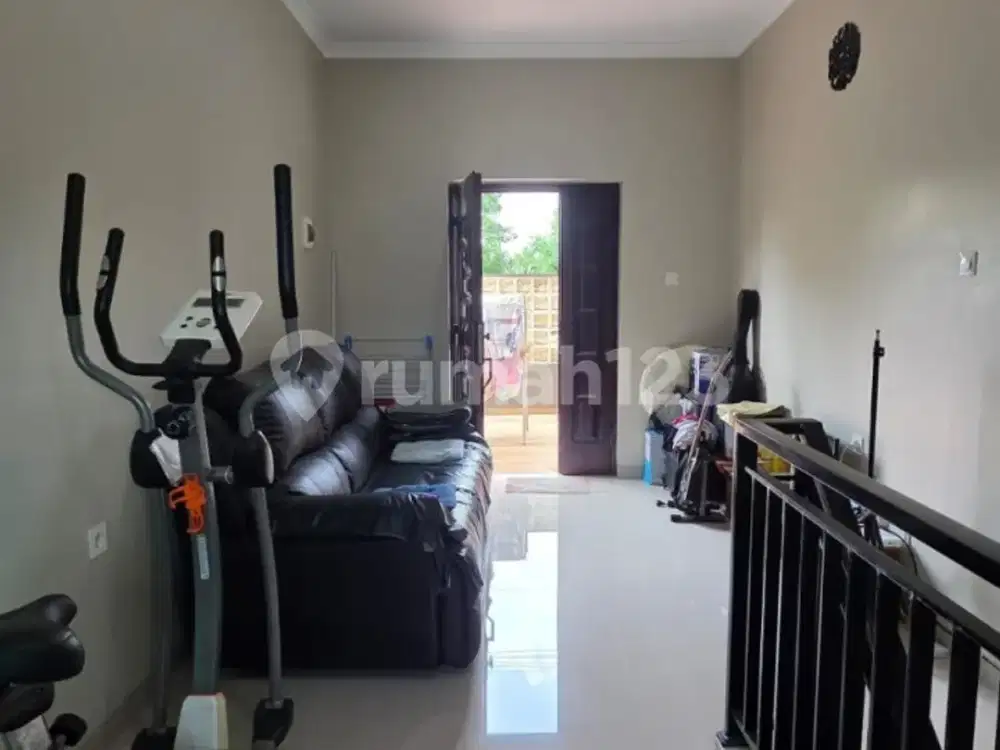Rumah Bagus 2 Lantai Siap Huni di Graha Cinere (Gv)