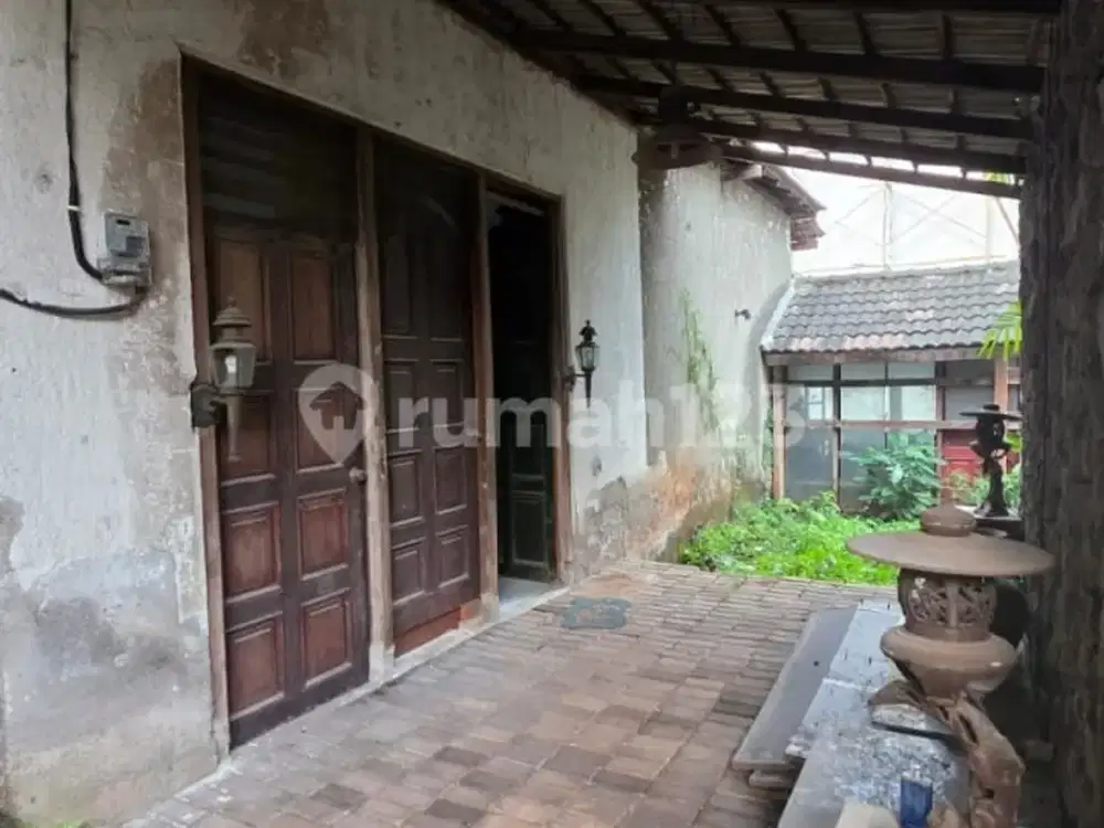 Rumah Hitung Tanah di Gelagah Cirendeu Cocok untuk Investor (GV)