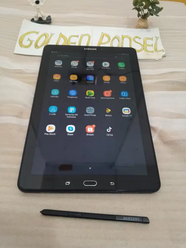 Samsung Tab ASPen 10inchi.jaringan 4G+SIM.Ram3Gb/16Gb-Golden Ponsel