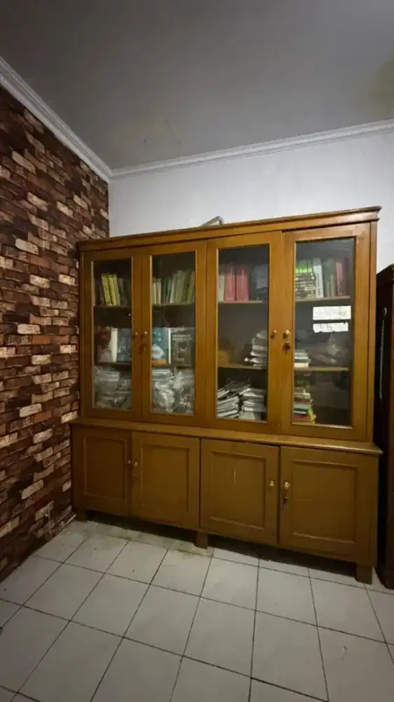 Jual Lemari Buku Bekas