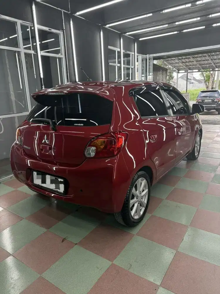 Mitsubishi Mirage Exceed 2015
