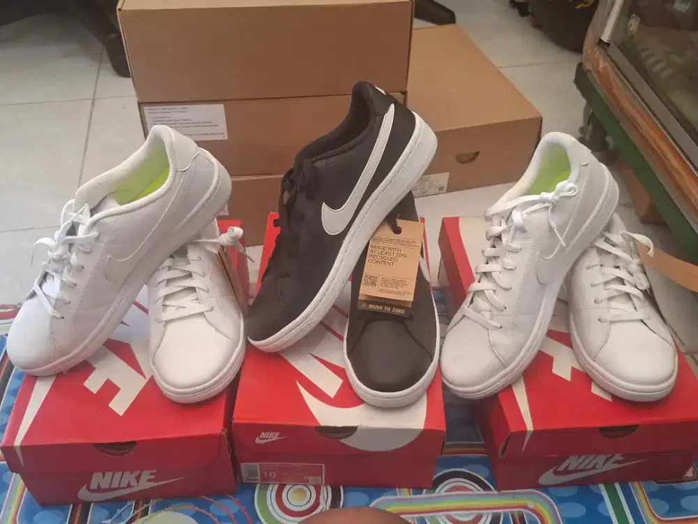 Sepatu nike ori cuci gudang