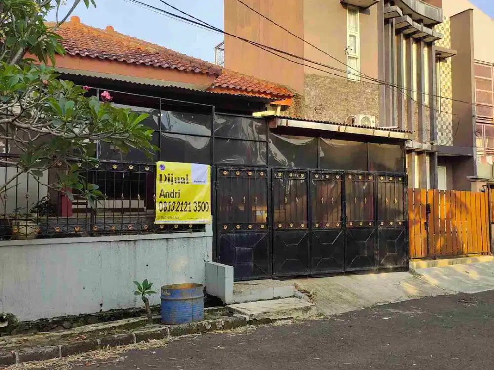 Bukit Cimanggu City Tqnah Hook