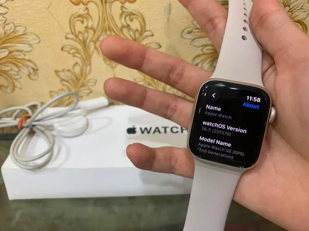 apple watch SE gen 2 ukuran 40mm
