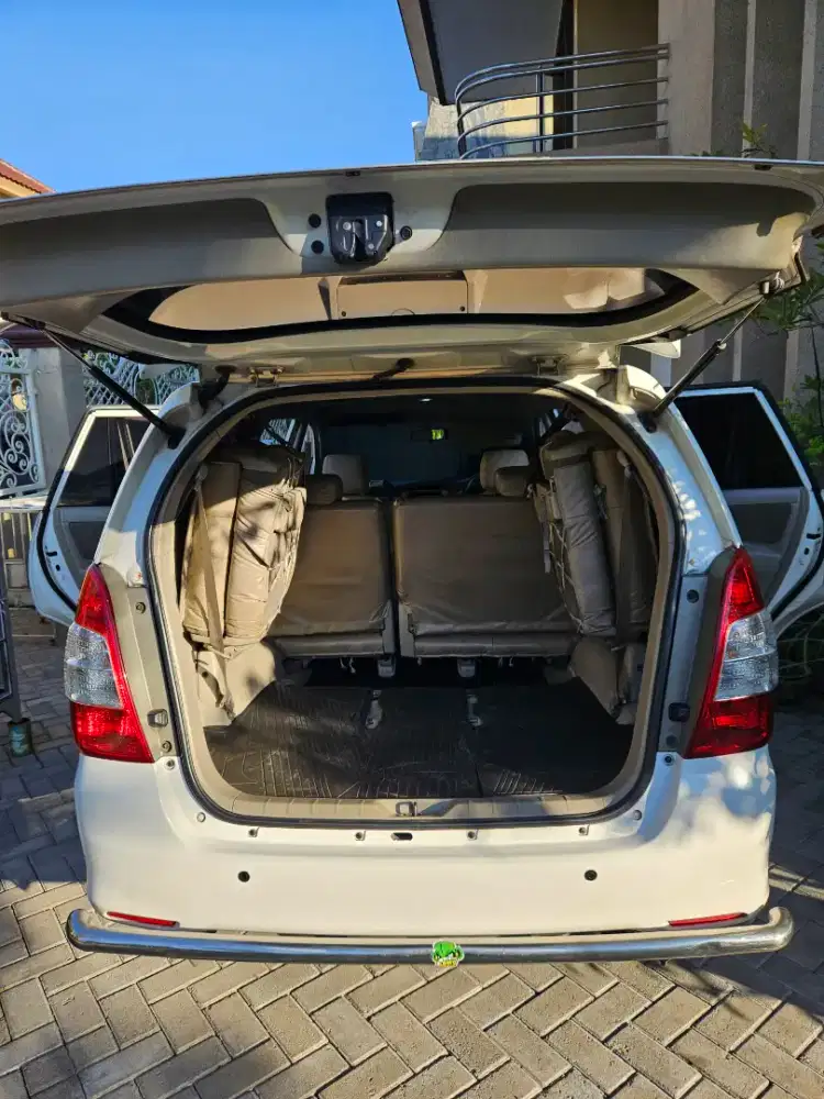 Kijang Inova Diesel Manual 2012 bagus, terawat