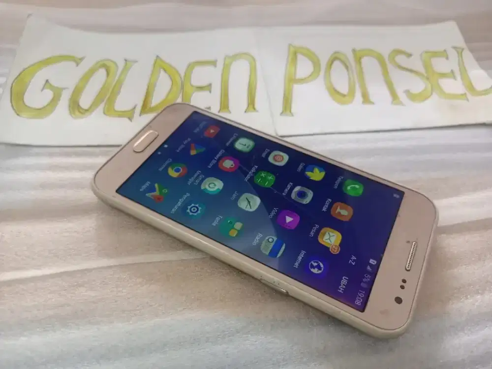 Samsung J2 ORI.8Gb/Ram1Gb/4G-Golden ponsel