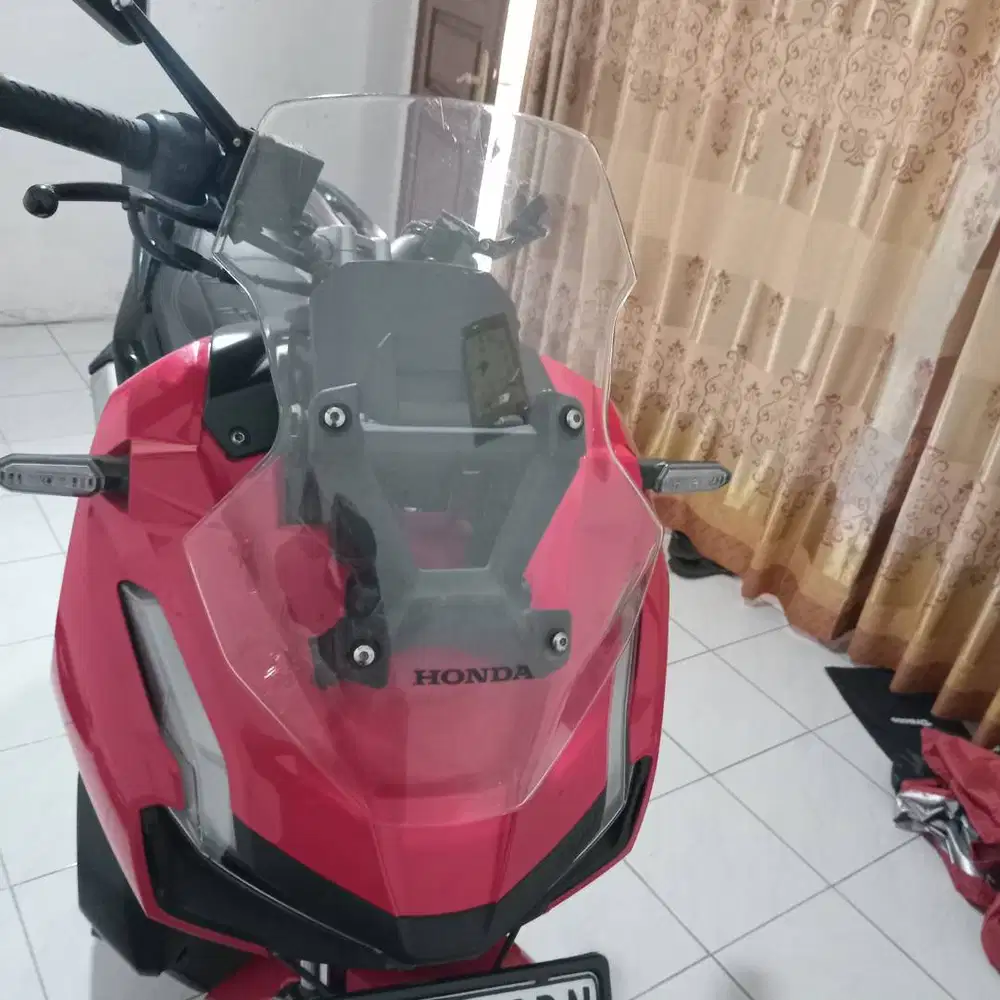 FS: Honda ADV 150 Merah