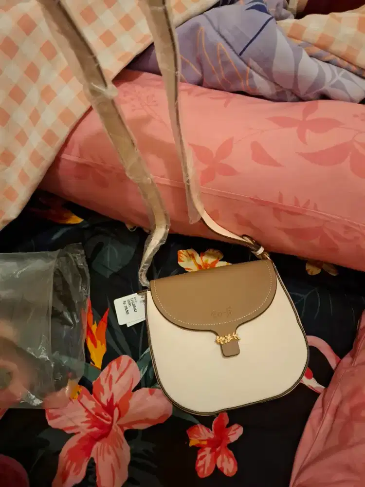 Tas merk enji cantik
