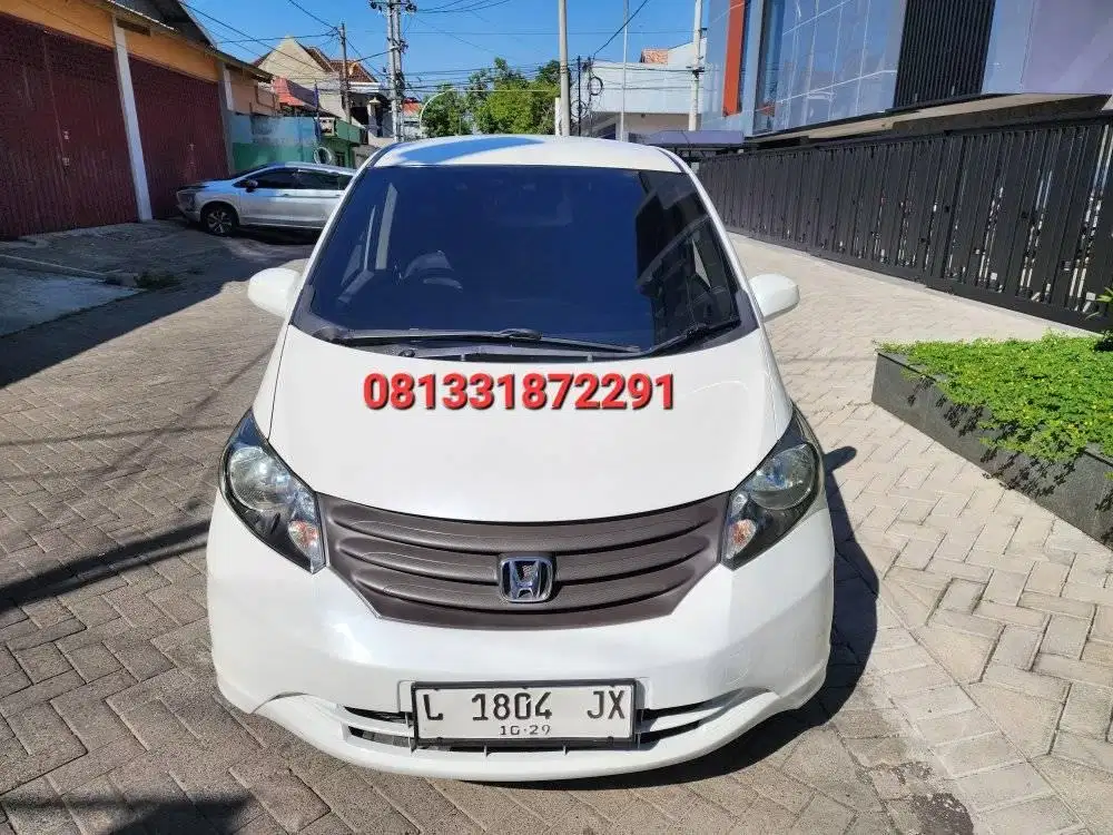 HONDA FREED 1.5 S MATIC 2009 PUTIH ISTIMEWAH