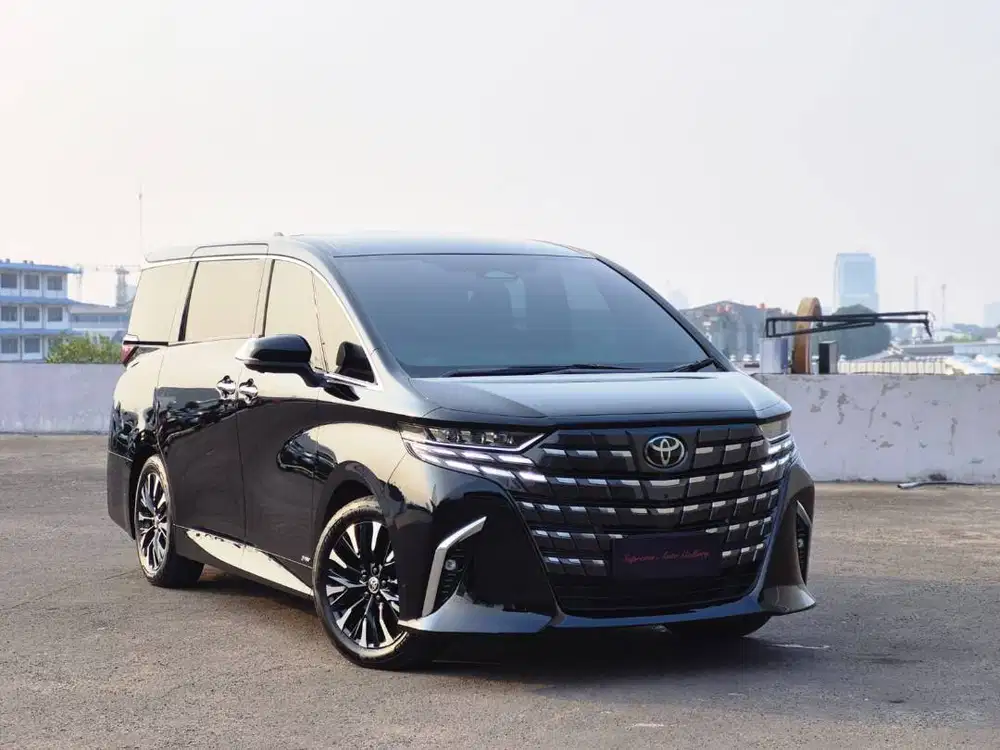 Alphard 2.5 HEVCVT Hybrid 2023