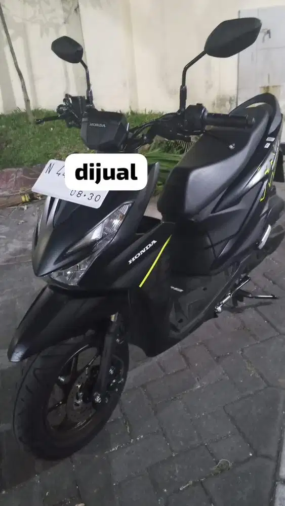 DIJUAL Honda Beat street ISTIMEWA
