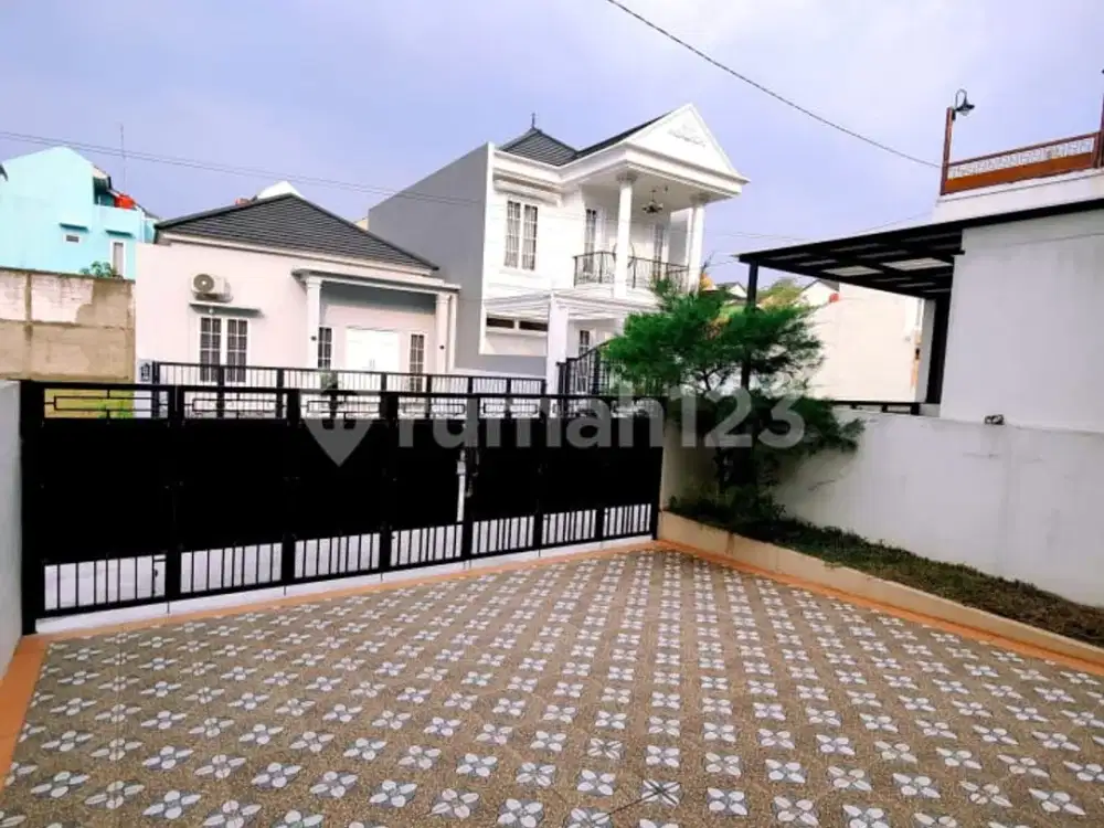 Dijual Rumah Nyaman 2 Lantai dengan Halaman Belakang, di Kawasan Grand Depok City
