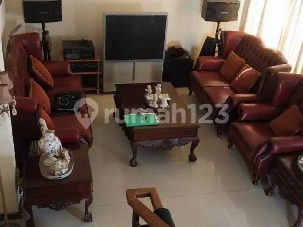 Rumah Bagus 2 Lantai Siap Huni di Area Cipete Jakarta Selatan