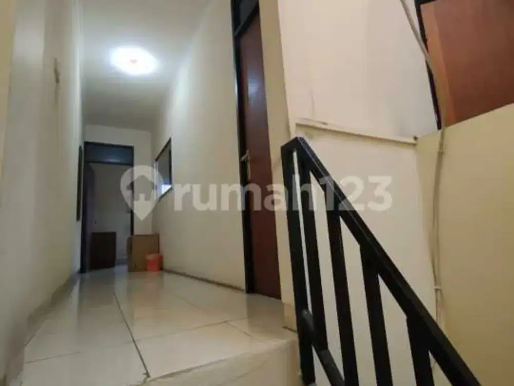 Ruko Siap Pakai 2 Lantai di Area Bisnis Fatmawati Jakarta Selatan