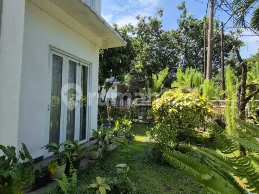 Dijual Rumah Bagus dan Nyaman, 2 Lantai Diarea Pemukiman Cibubur