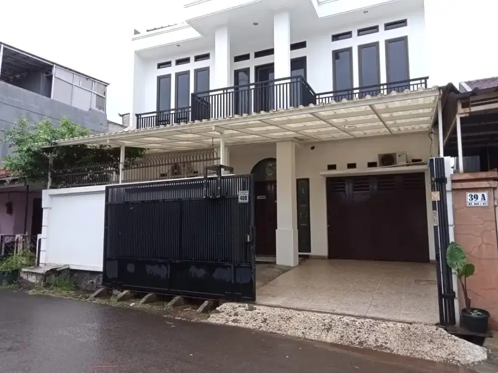 RUMAH 2 LANTAI MEWAH SIAP HUNI DI DUREN TIGA PANCORAN JAKARTA SELATAN