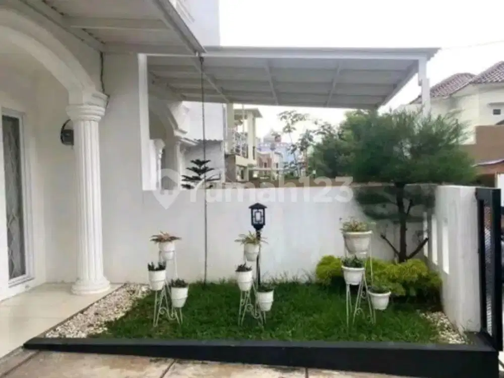 Dijual Rumah Bagus, 2 Lantai, Siap Huni di Area Grand Depok City