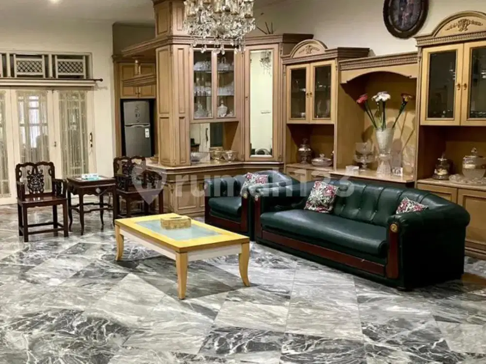 Rumah Bagus 2 Lantai Siap Huni di Area Premium Ragunan Jaksel