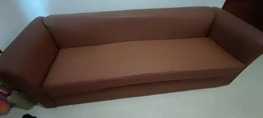 Sofa 3 seater bekas berkualitas