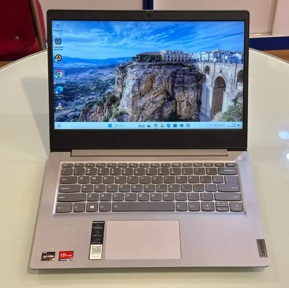 lenovo ideapad 3 ryzen 3
