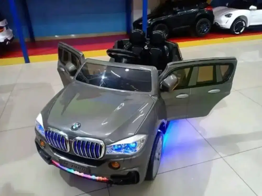 Big promo mobil Aki Bmw stok sedikit, bergaransi mesin