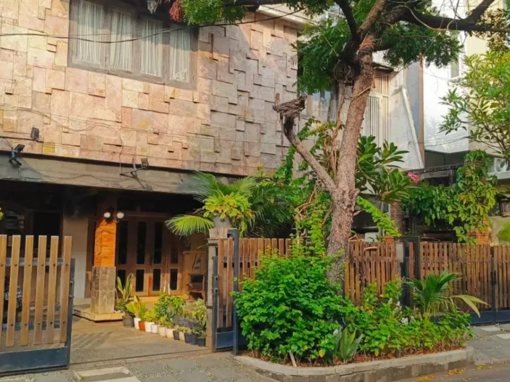 Rumah Janur Elok Kelapa Gading Uku 11X17 Hdp Utara 2 LT Hrg Menarik Jrg Ada