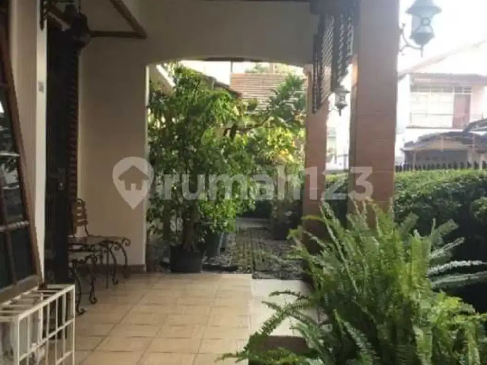 Rumah Nyaman 2 Lantai Siap Huni di Perumahan Kopo Permai Bandung