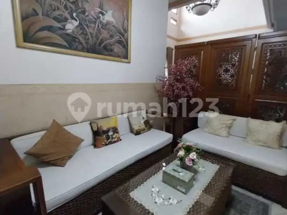 Rumah 2 Lantai di Kawasan Premium Pesona Kahyangan Depok