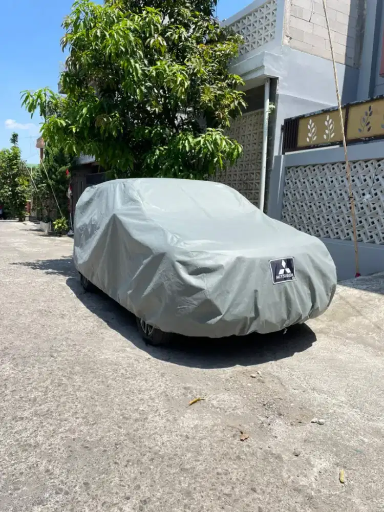 cover selimut sarung tutup mobil xpander bahan krisbow
