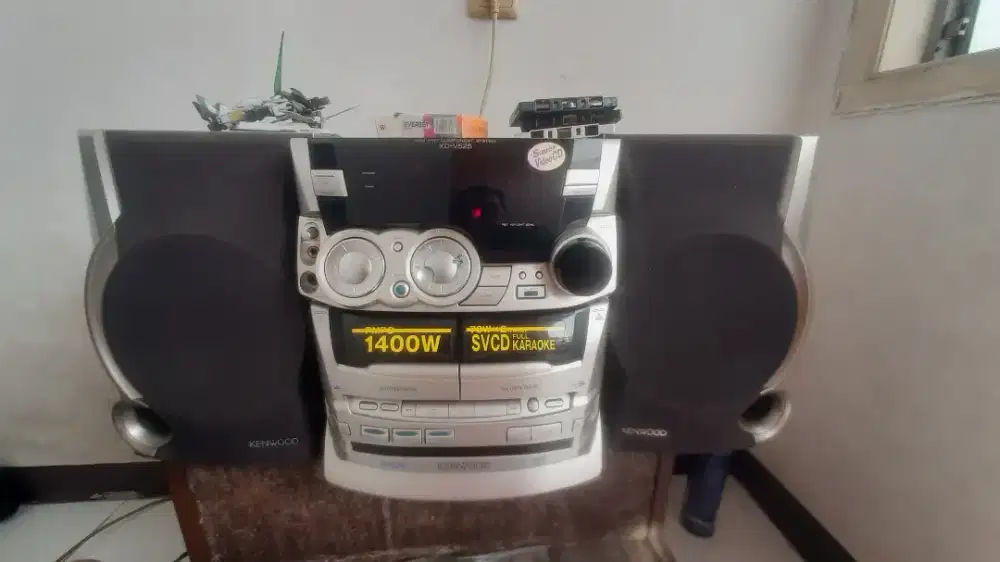 Kenwood radio compo