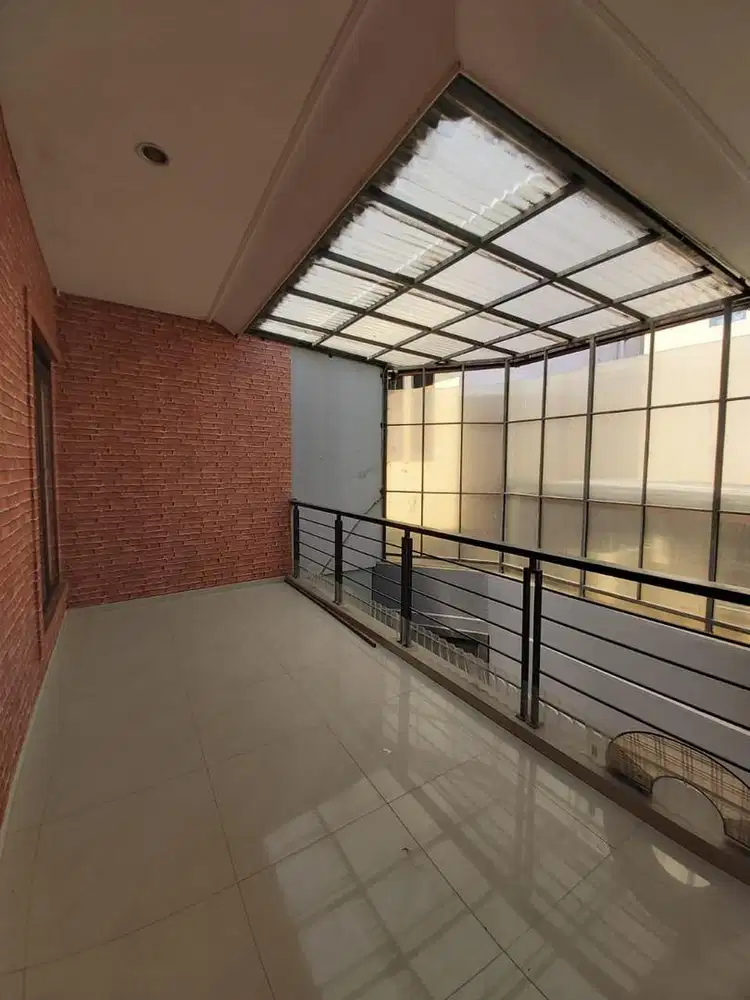 Dikontrakkan rumah tinggal