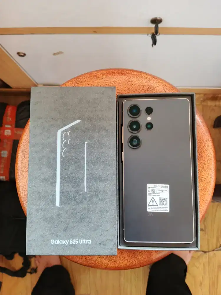 Samsung S25 Ultra 12/256