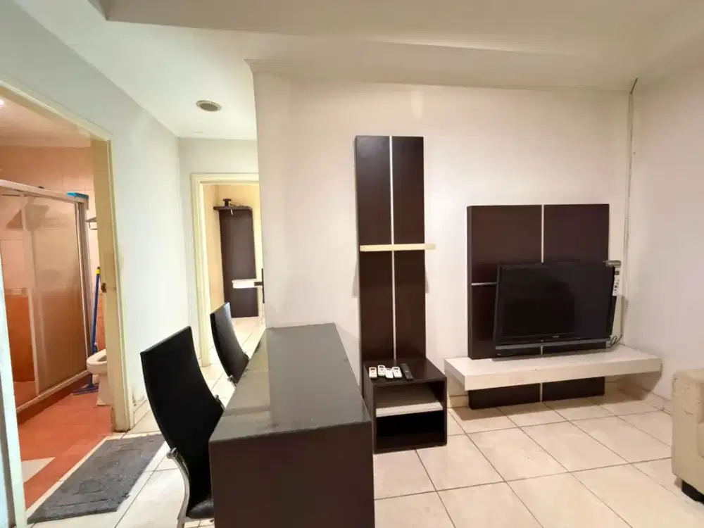Dijual Cepat Apartemen City Home MOI (Kelapa Gading), Full Furnished, Siap Huni, Harga Nego.