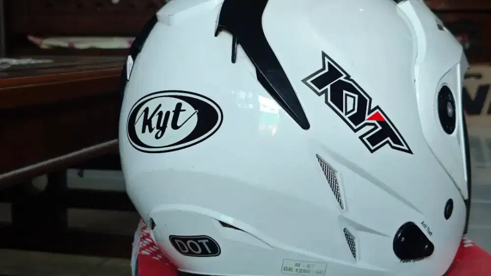 helm KYT venom RR 2 2nd