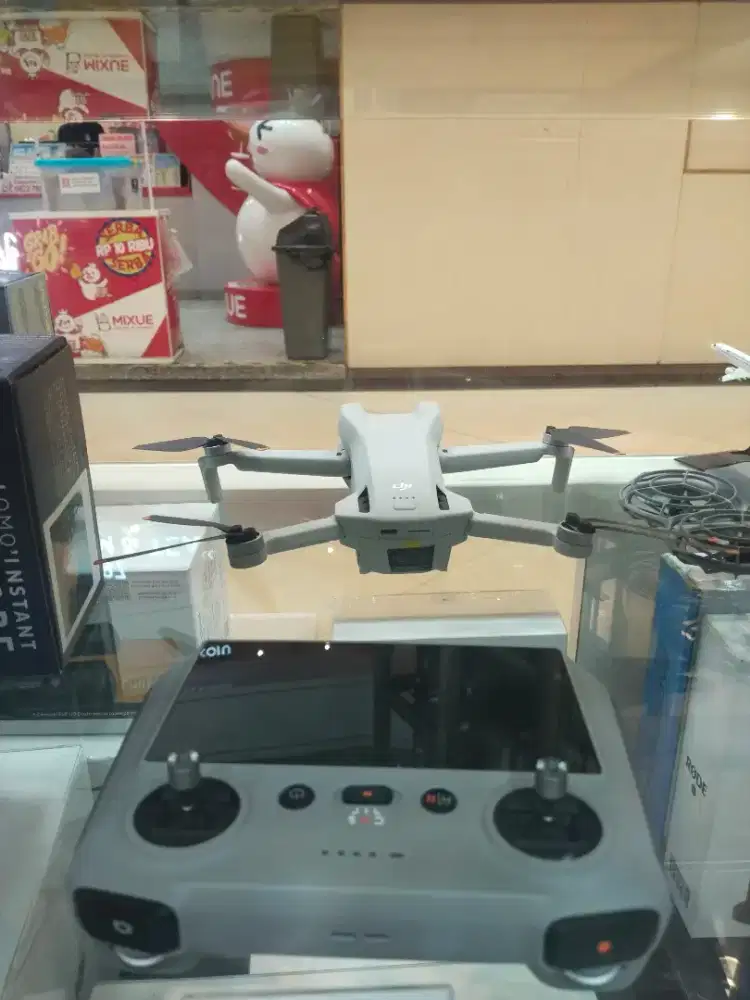 DRONE DJI MINI 3 (RC)