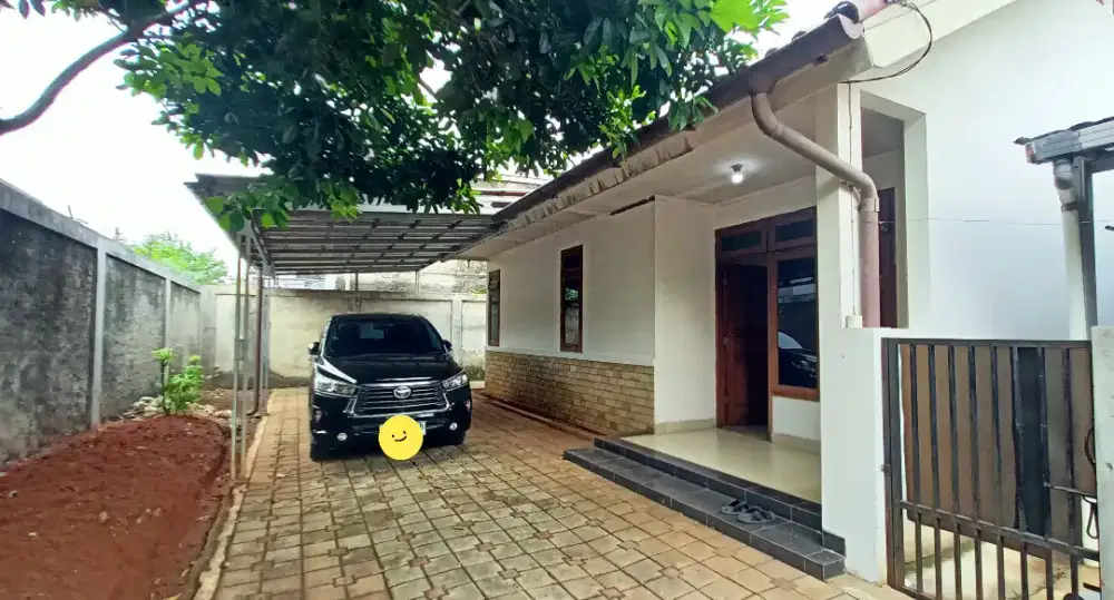 Disewakan Rumah dg Kolam Renang Pribadi, dekat Grand Depok City